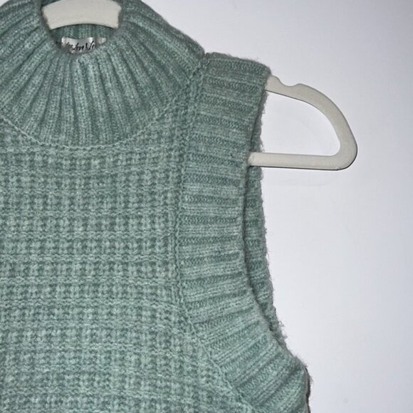 For Love & Lemons Mint Dominique Cropped Backless Sweater Tank Size XL - Picture 7 of 15